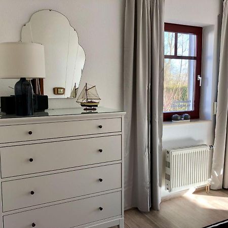 Ferienwohnung-Klaus-Stoertebeker-Mit-Sonnenterrasse-Garten-Zwischen-Strand-Wald-Und-Wiese Gustow  Eksteriør billede